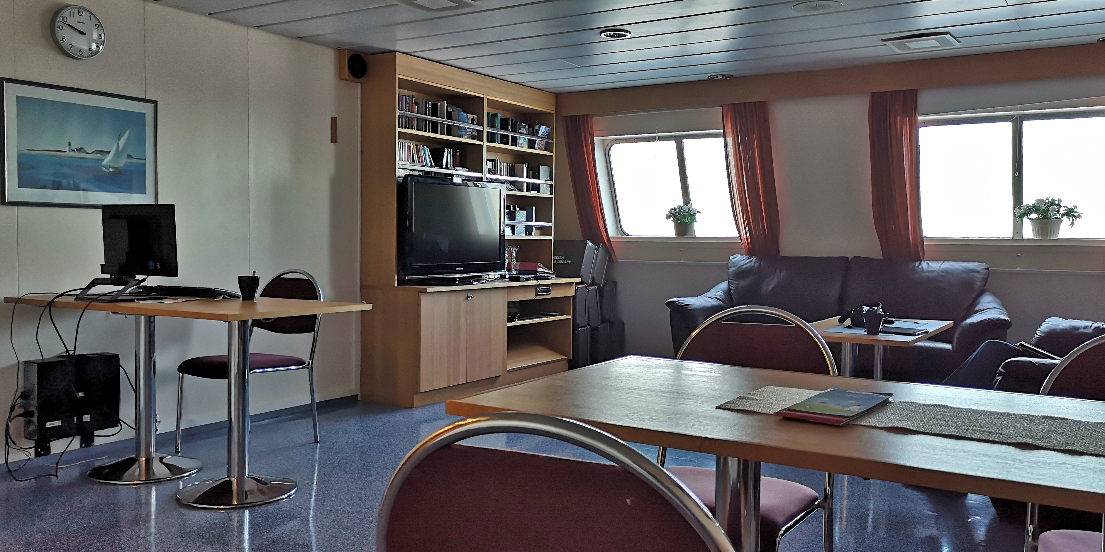 Die großzügige "Passenger's Lounge"